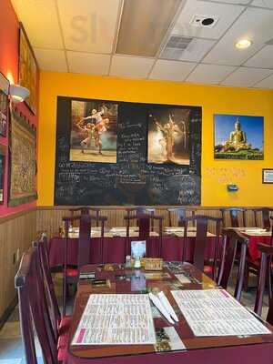 Mai's Thai Restaurant