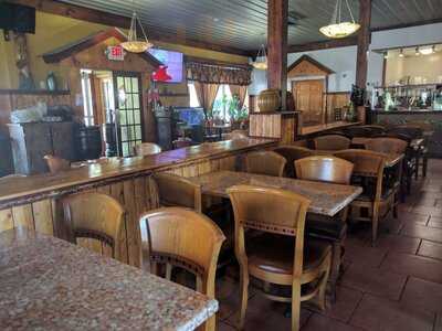 Elsa La Reina Del Chicharron