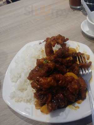 Tsing Tao Restaurant