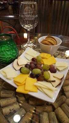 Silver Dollar Winery