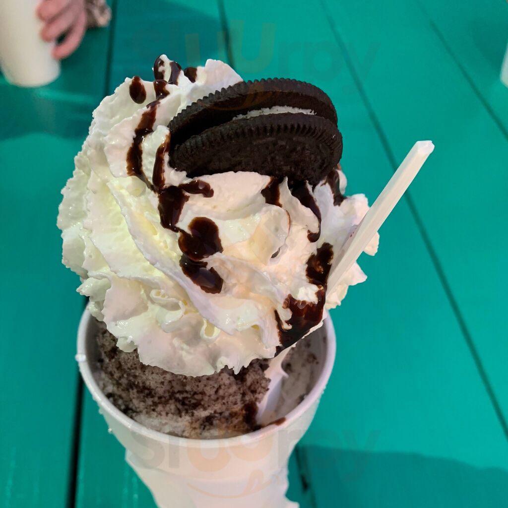 Pelican's Snoballs