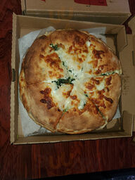 Mak’s Roast Beef & Pizza