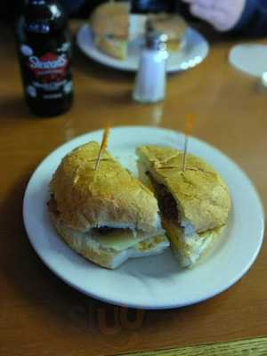 Alfredo's Italian Deli