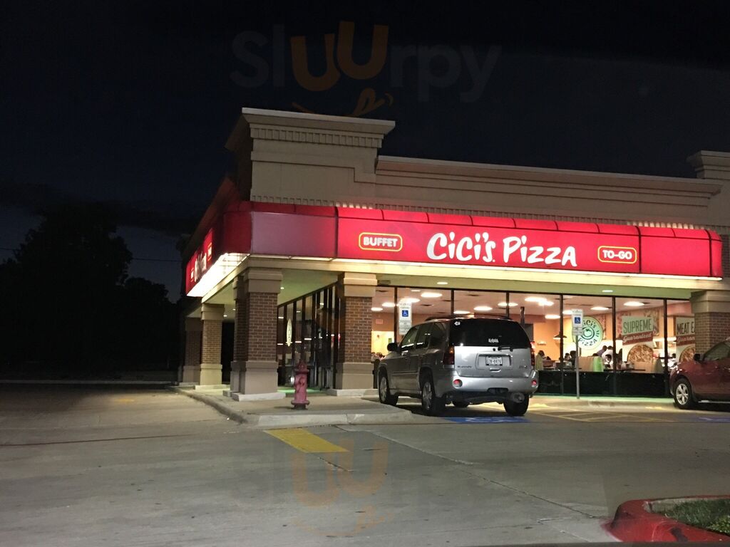 Cicis Pizza