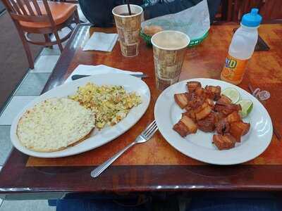 El Carretero Restaurant