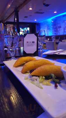 De Cache Restaurant & Lounge