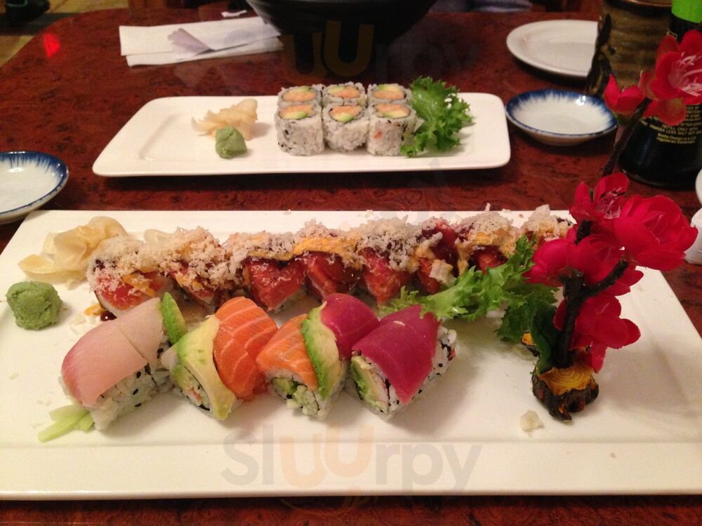 Domoko Sushi And Ramen