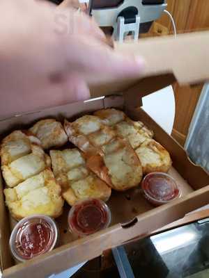 Panther Pizza & Ice Cream