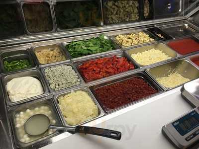 Hand Crafted Pizza Co