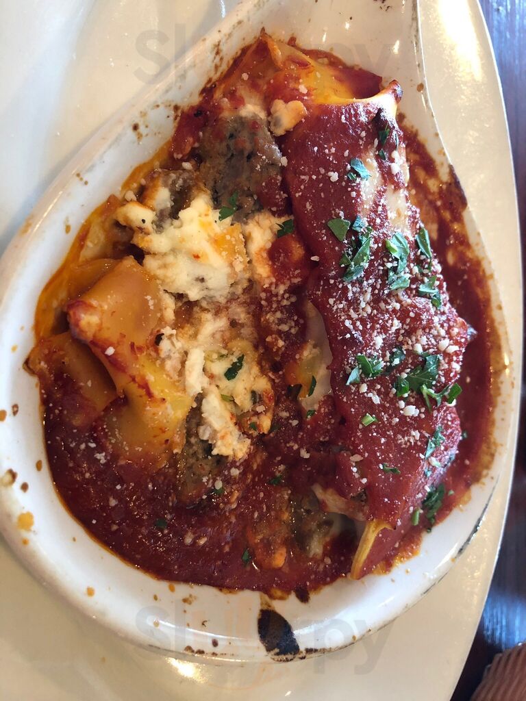 Roberto's Ristorante & Pizzeria