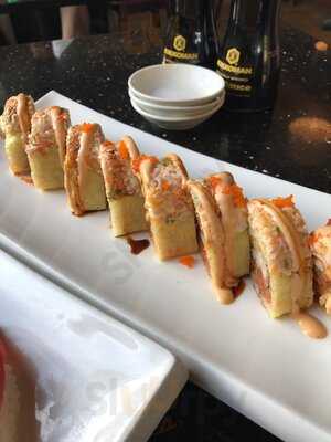 John Holly's Asian Bistro