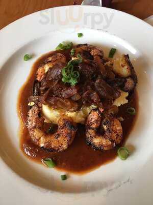 Christopher's A Neighborhood Place