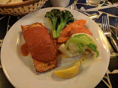 Scratch Kitchen & Wine Bar