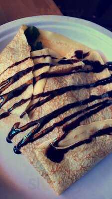 Van Gogh Cafe At Grounds For Sculpture