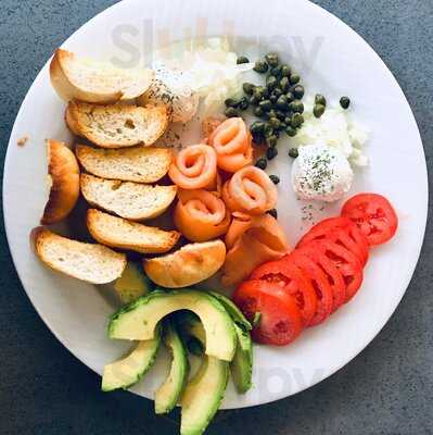 Little Gretel Restaurant