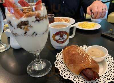 Little Gretel Restaurant