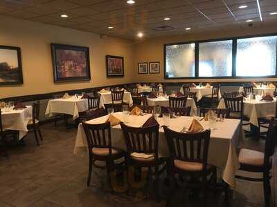 Padrino's Bistro & Italian Steakhouse