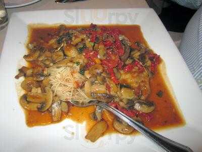 Padrino's Bistro & Italian Steakhouse