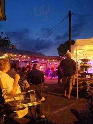 Soda Pops Patio Grill & Bar