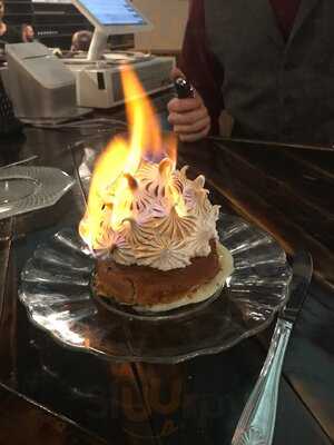 Cordial Cork Wine Bar & Lisa Cakes