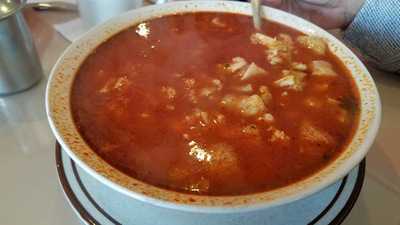 Flo's Coffee Shop And Restaraunt