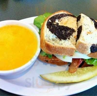 Heidi's Brooklyn Deli