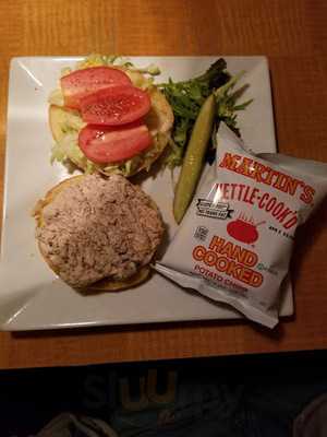 The Cru Pizza And Deli