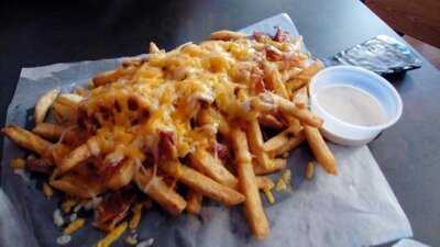 The Cru Pizza And Deli