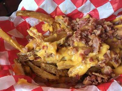 Wings-pizza-n-things