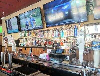 Wings-pizza-n-things