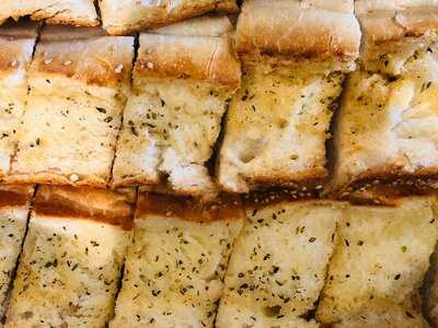 Main Line Pizza & Catering