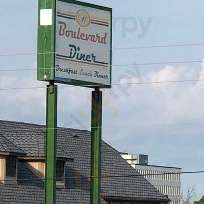 Boulevard Diner