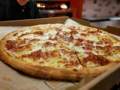 Blaze Pizza
