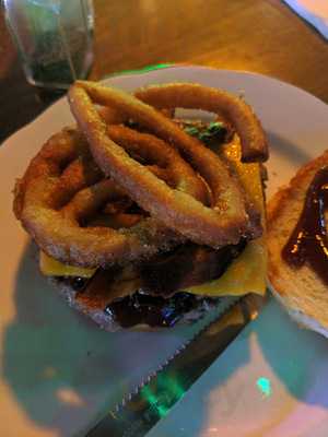 Callahan's - Irish Pub & Grill