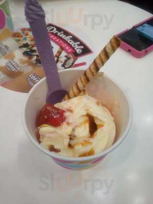 Yogurtland