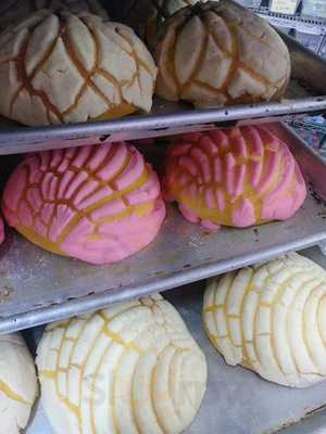 La Roca Bakery