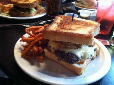 Market Vines Grill And Wine Bar