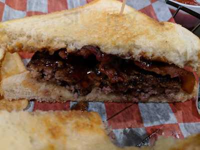 Market Vines Grill And Wine Bar