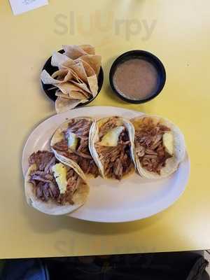 El Rinconcito Taqueria