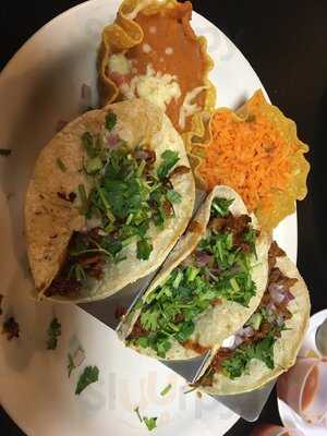 Alejandro's Mexican Grill - Salem