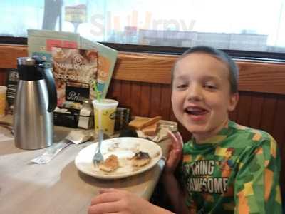 Perkins Family Restaurant & Bakery