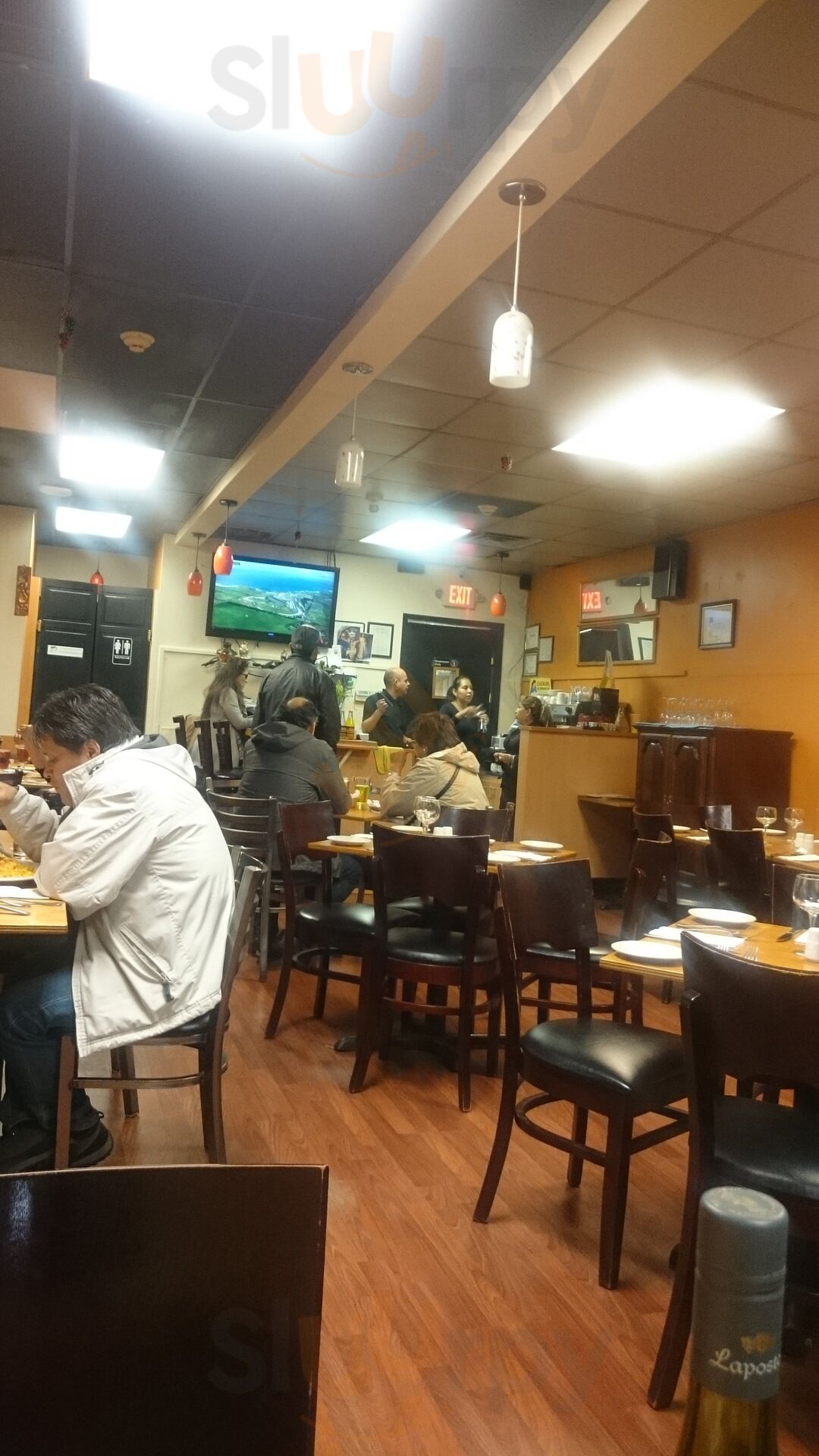 La Kausa Restaurant