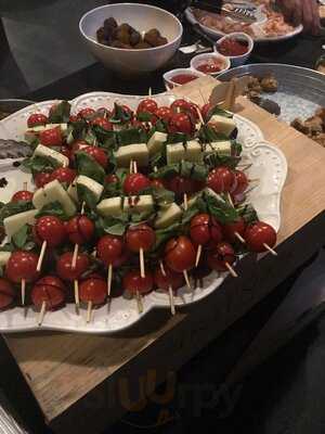 Bristol Cafe & Market