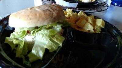 Red Rooster Market And Deli