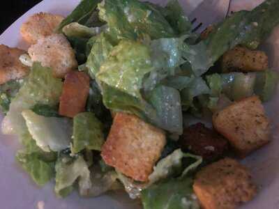 Escada Restaurant And Bar