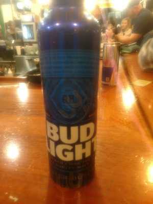 O'mainnin's Pub & Grill