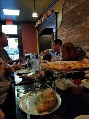 Strong's Brick Oven Pizzeria
