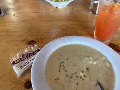 Get Hooked Bar & Grill