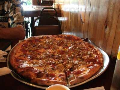 Gianni's Pizza - Hudson, Fl (no Other Locations)