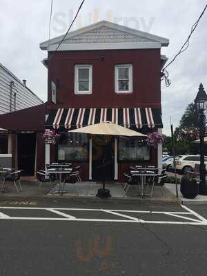 Bailey's Backyard Farm To Table Restaurant